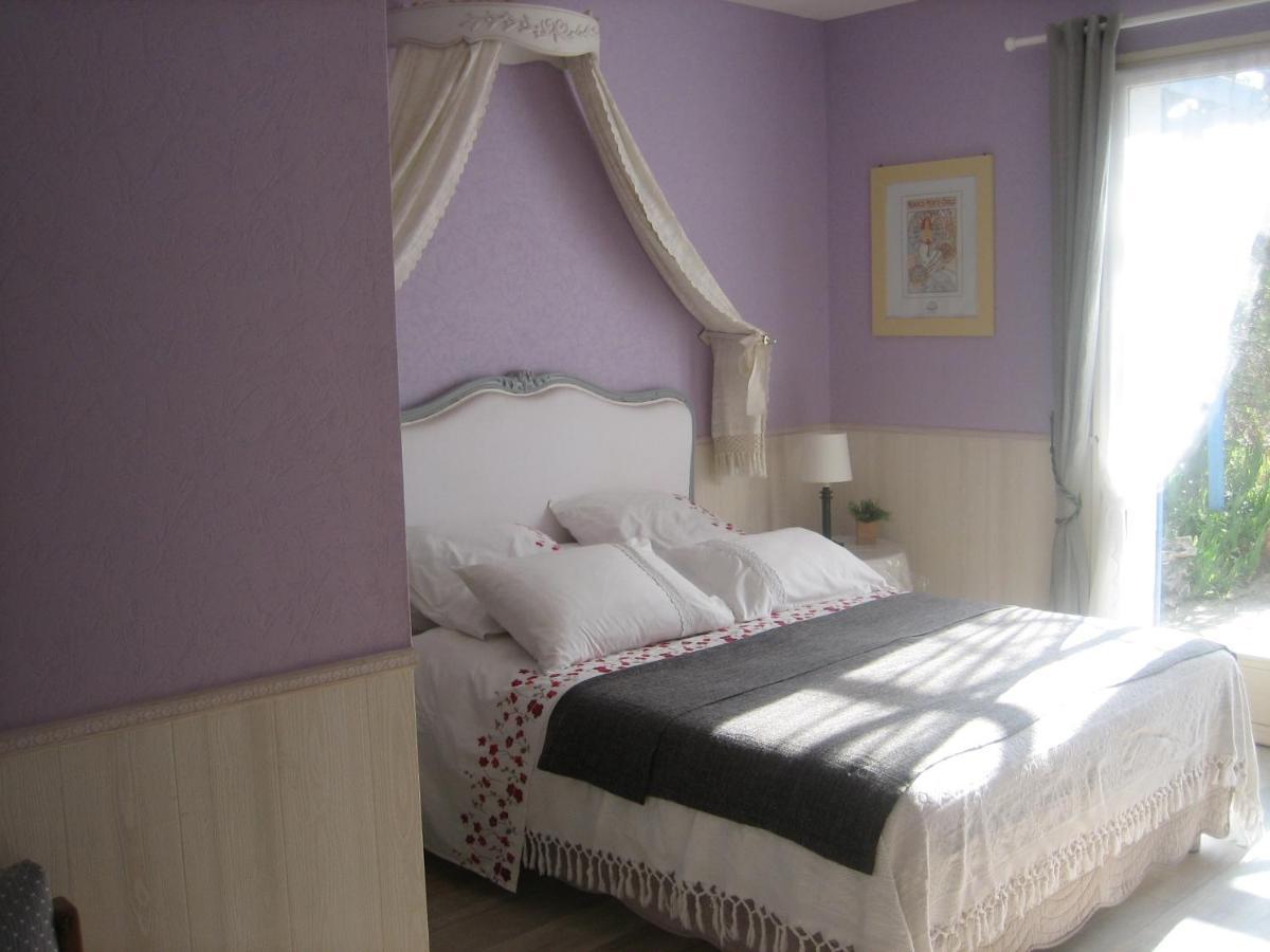 Bed and Breakfast Les Pierres Blanches Bonneuil-Matours Exteriér fotografie